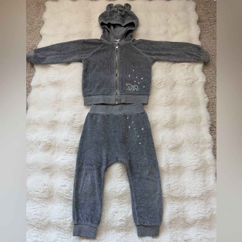 Molo Light Gray Hoodie and Jogger Set With Bear 🐻 Print -92